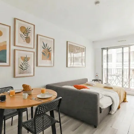 Apartment Cozy Comfortable In The Heart Of 12th