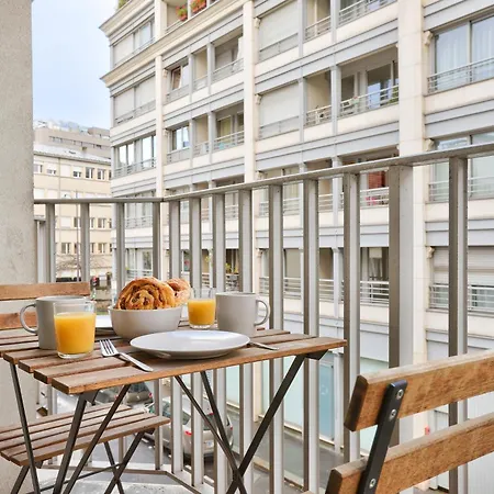Cozy Comfortable In The Heart Of 12th Apartment *